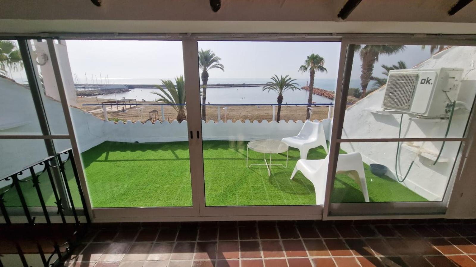 Beachfront Vila 瓦伦西亚 外观 照片
