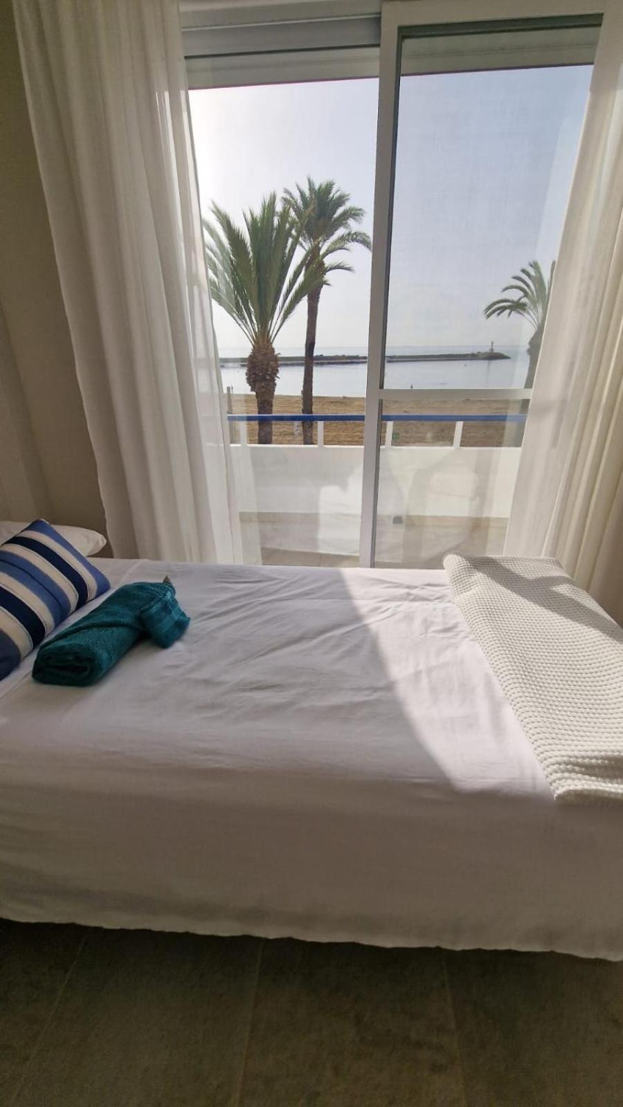 Beachfront Vila 瓦伦西亚 外观 照片